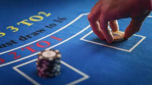 Dice game interface showing prediction options and live roll result